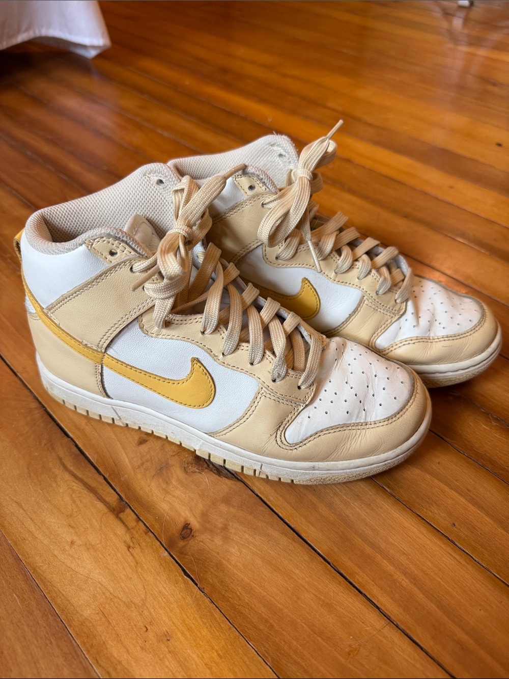 Nike high top dunks